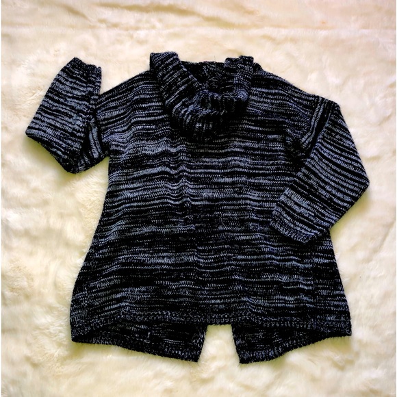 Cardigan - Picture 2 of 6